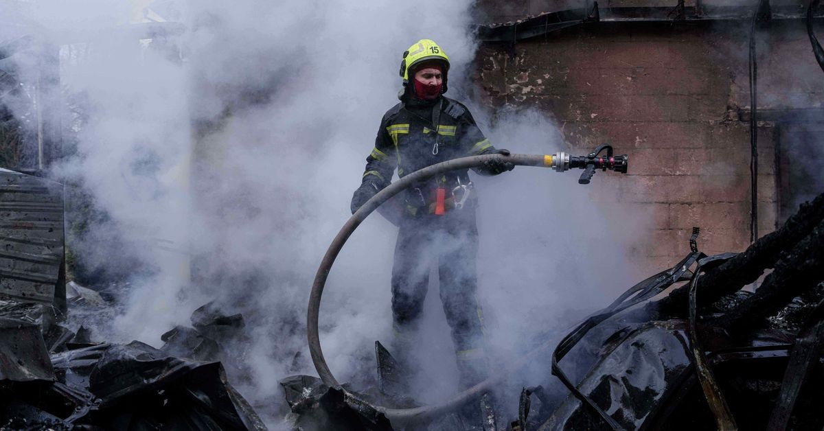 Russisch-Beladende aanvallen en diplomatieke inspanningen in de Oekraïne-oorlog