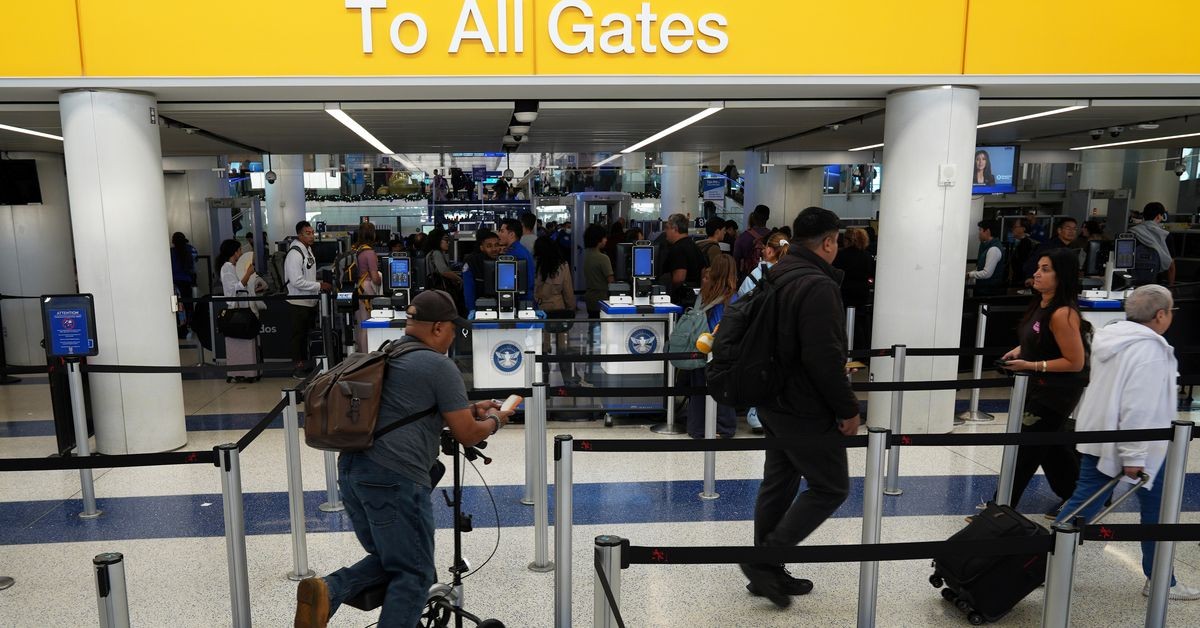 Strengere controles voor Amerikaanse toelating: social media geschiedenis waarschijnlijk verplicht voor reizigers uit bepaalde landen