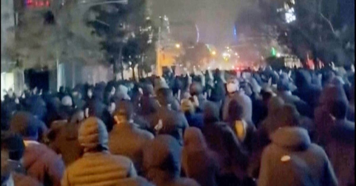 De omvang en spanningen van de recente protesten in Iran