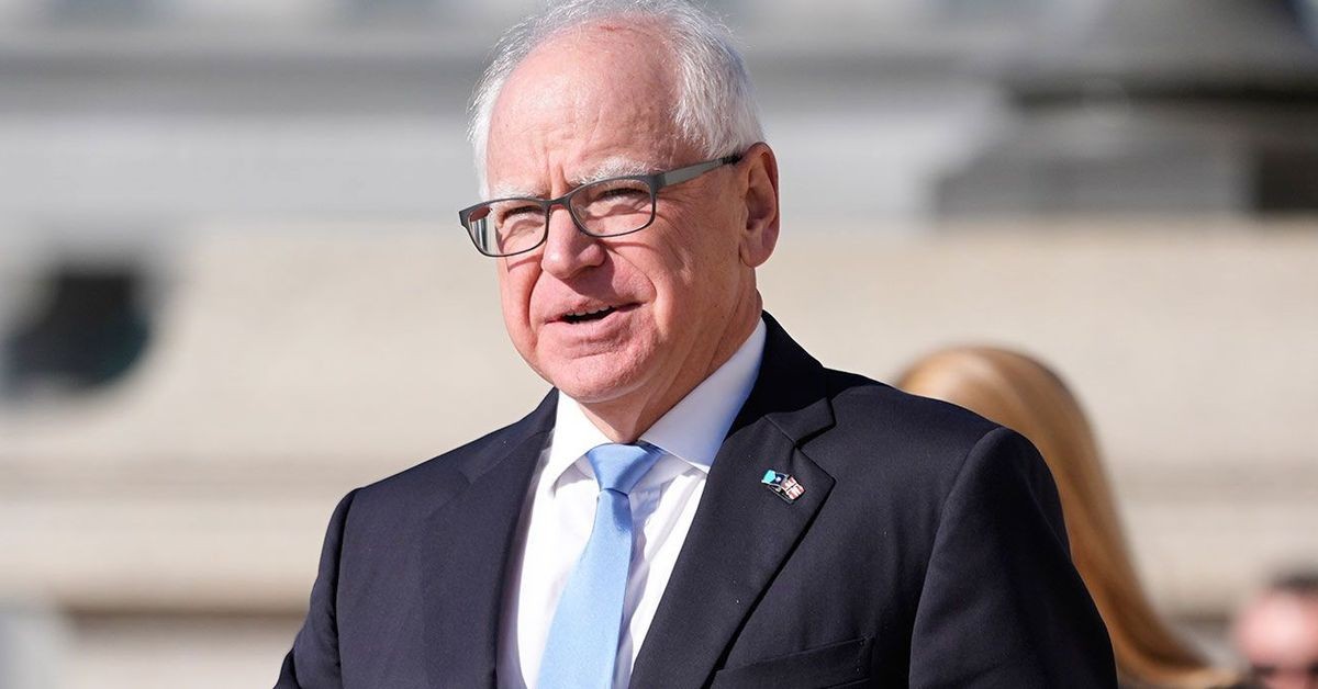 Gouverneur van Minnesota stopt tijdens een controverse over uitkeringen en politieke implicaties