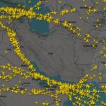 Iran sluit luchtruim tijdens protesten: impact op regionale vluchten en internationale reacties