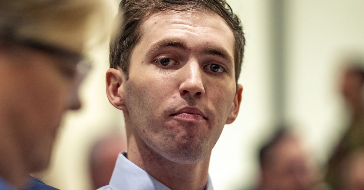 Jongen van 22 jaar uit Utah aangeklaagd voor de moord op conservatieve activist Charlie Kirk